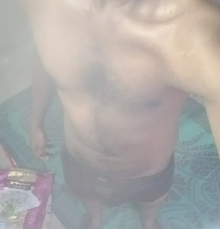 Hotty_boy06, webcammodel op Stripchat: foto's