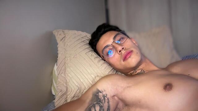 jakee-tyler, webcammodell på Flirt4Free: bilder