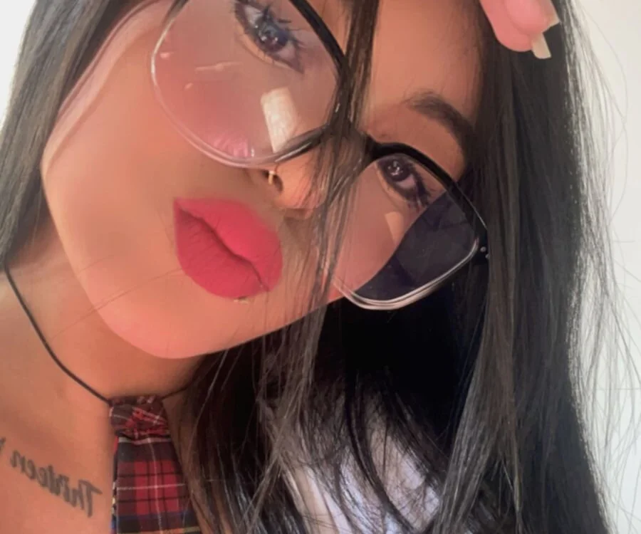 Dulce-diosa, webcam model na Stripchat: slike