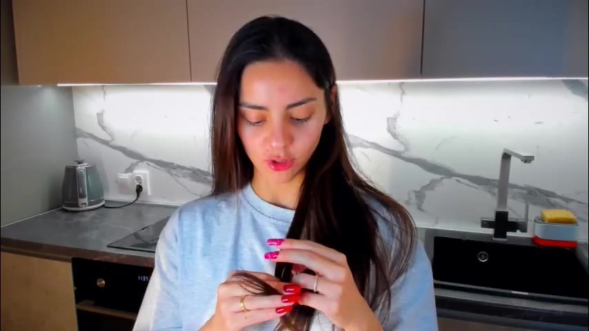 emilimua บน LiveJasmin: รูปภาพและโปรไฟล์