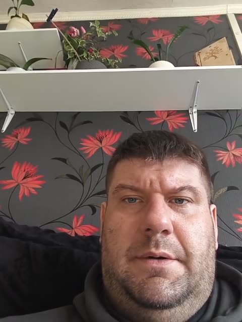 fatboy32, model webcam de BongaCams: fotos