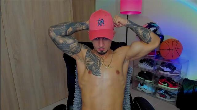 brody-dallas, webcam model na Flirt4Free: slike