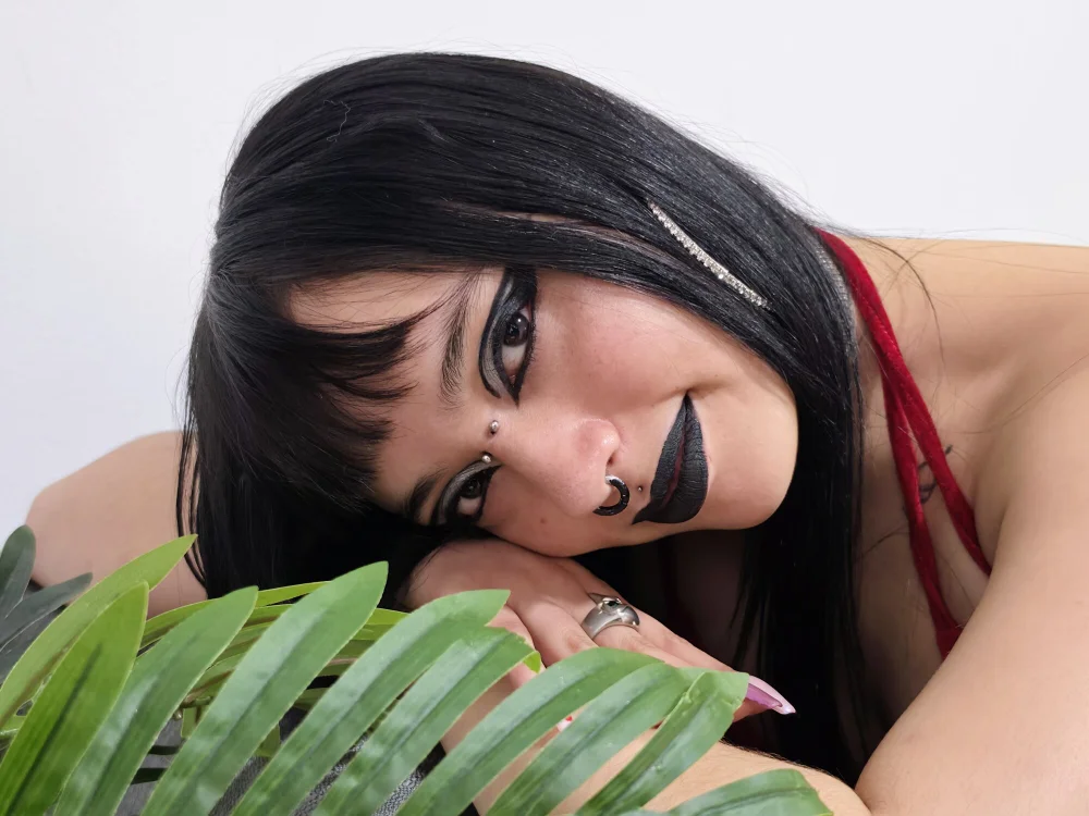 Angelica_Blackwood – уебкам модел в Stripchat: снимки