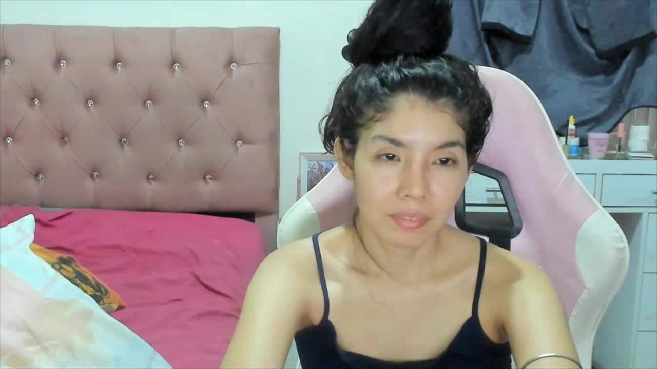 mileywatson në XloveCam: foto dhe profili
