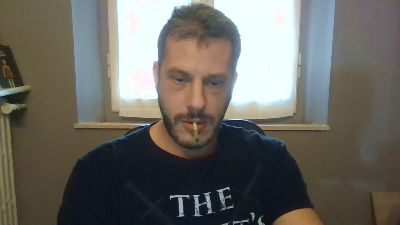 Preview photo of webcam model tibu990 on Cam4