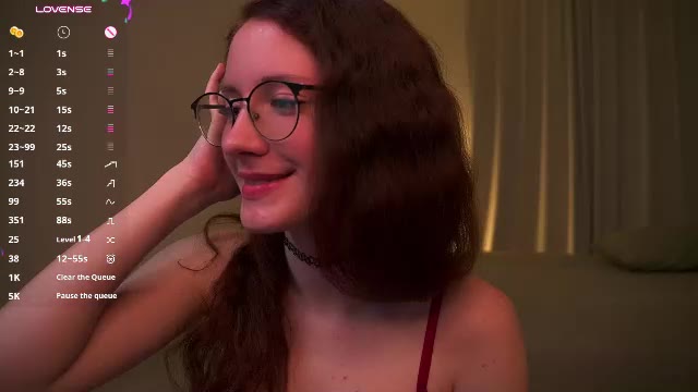 little_poetry, webcammodell på Chaturbate: bilder