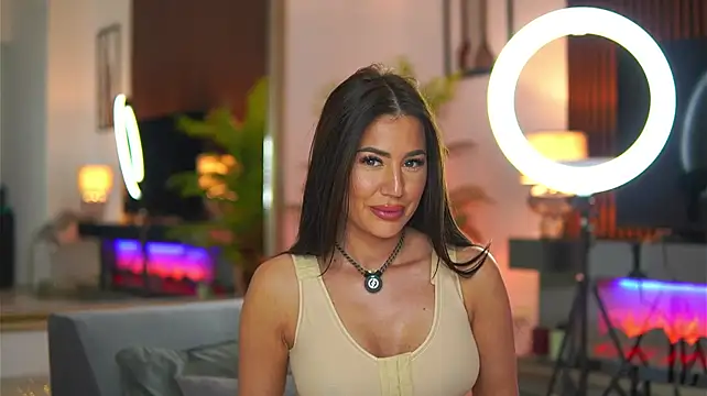 Abbela_White në Stripchat: foto dhe profili