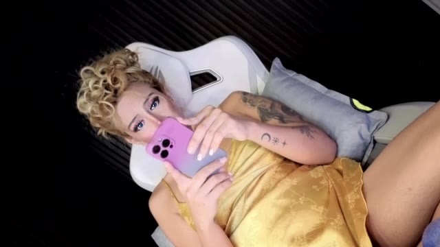 im_ur_nightmare — Chaturbate वेबकैम मॉडल: फ़ोटो