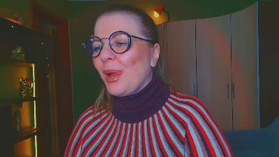 Preview photo of webcam model veronnikag on Cam4