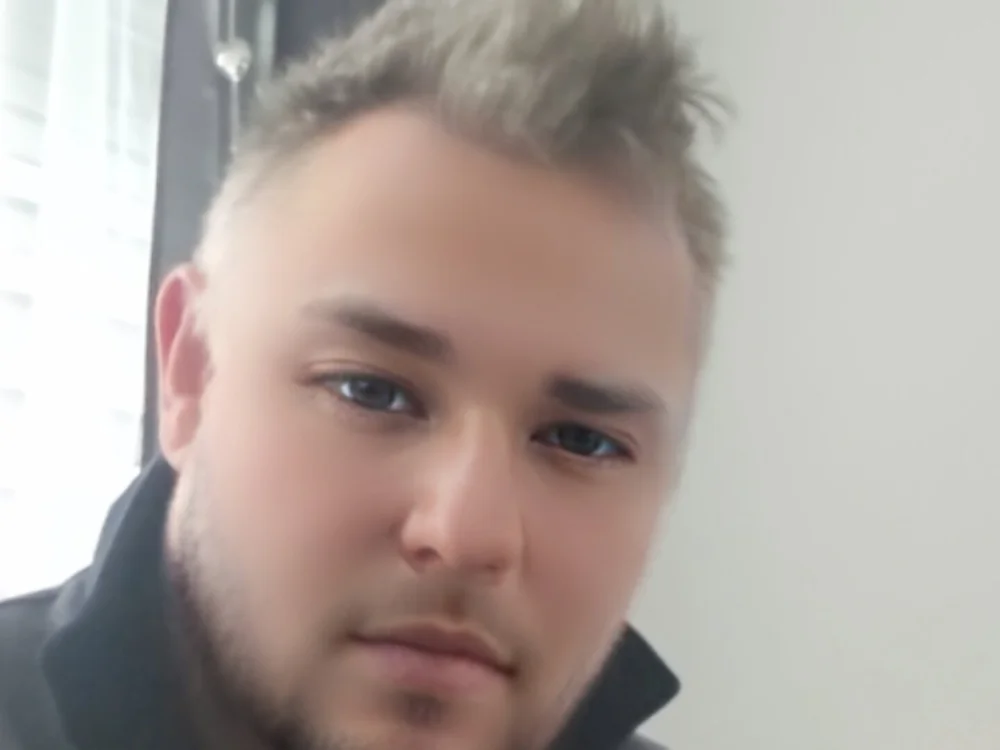 RoosendaalPools, webcammodell på Stripchat: bilder