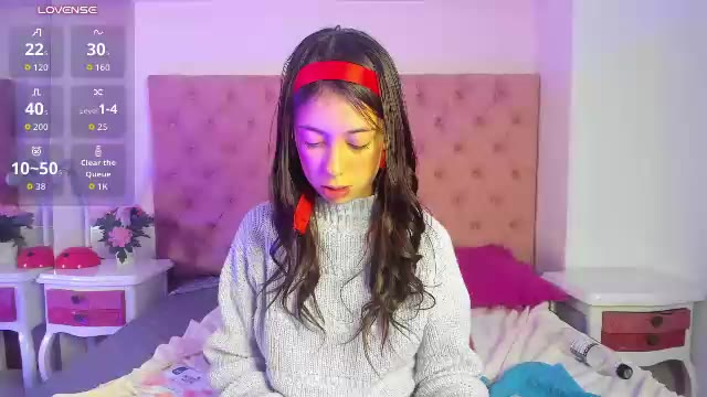 abrilcollins09 (Chaturbate): nuotraukos, profilis