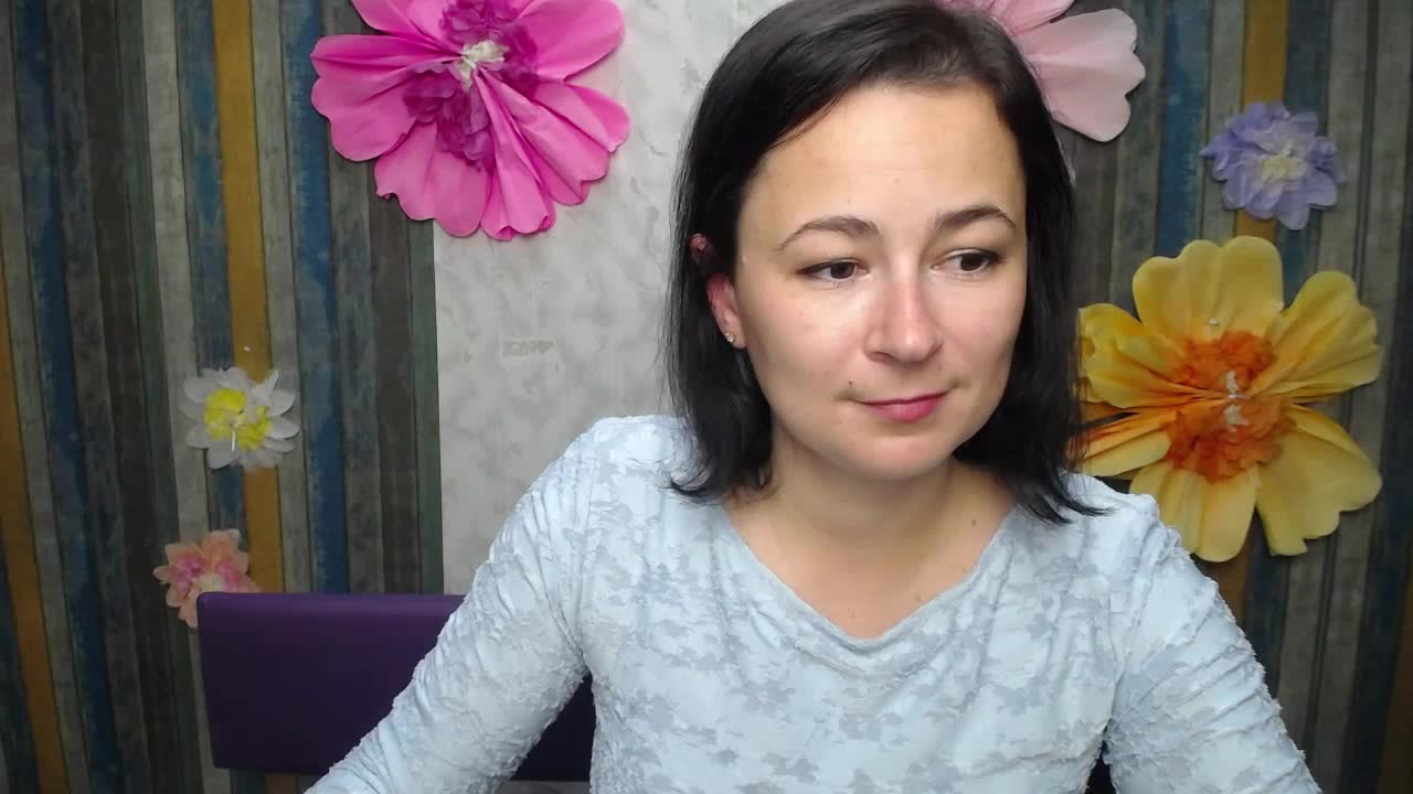 mariesho në XloveCam: foto dhe profili