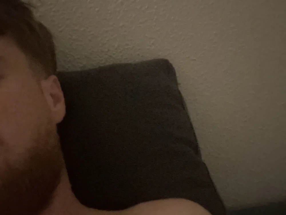 Garrys_x (Stripchat): nuotraukos, profilis