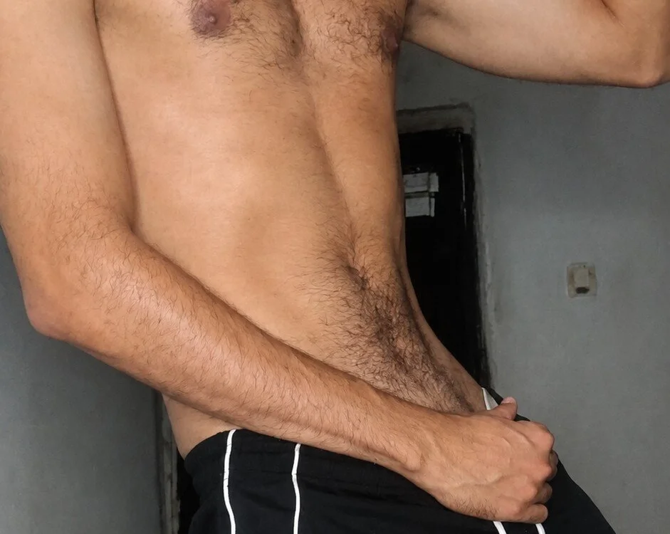 thejoven (Stripchat): fotod ja profiil