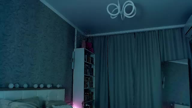 innnita, cam model su Chaturbate: foto