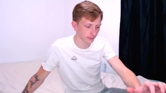 Фото вебкам-модели julsweet на Chaturbate