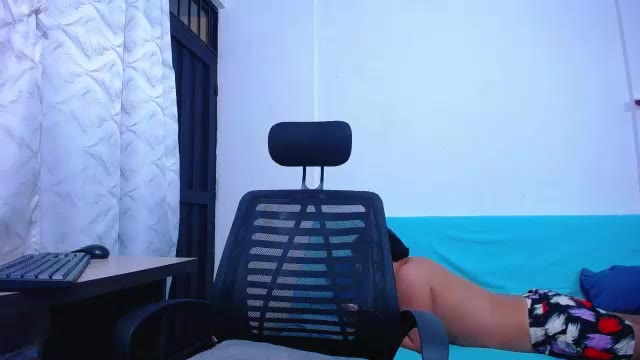 _joanne_and_oliver_ на Chaturbate: слики и профил