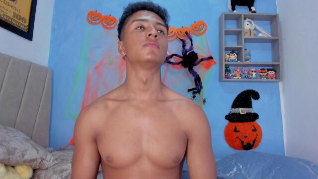 thiago-magnus, modelo webcam de Flirt4Free: fotos