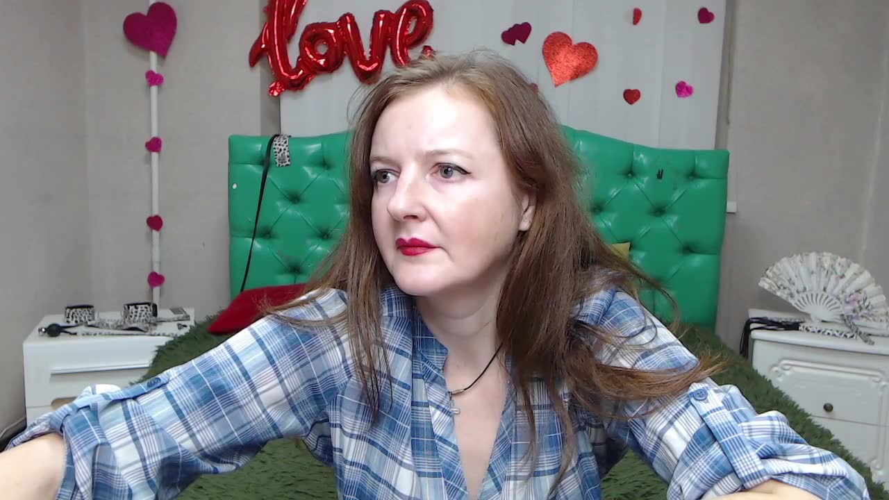 meganpirs na XloveCam: zdjęcia i profil