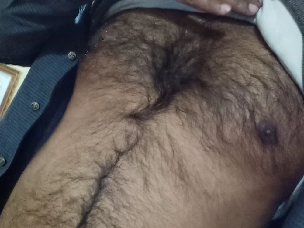 hairymaster95, webcammodel på Stripchat: fotos