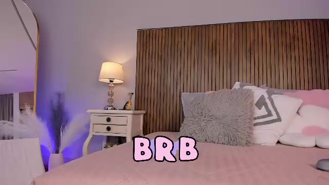 tatikiss_, webcammodel op Chaturbate: foto's