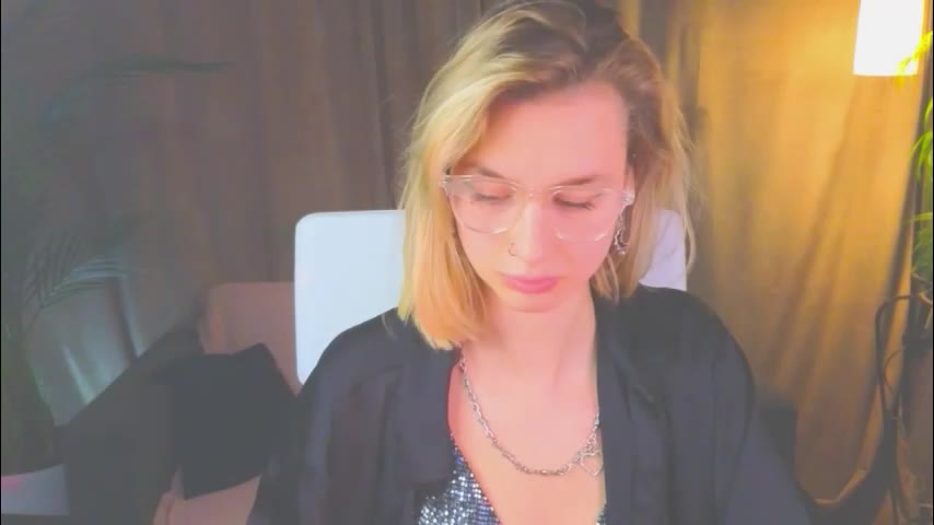 noramoreau ב-LiveJasmin: תמונות ופרופיל