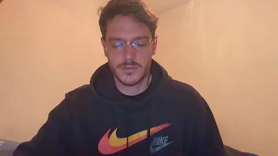 wetdream20 – Webcam-Modell auf Cam4