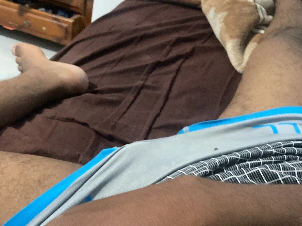 Preview photo of webcam model 5hossam on Stripchat
