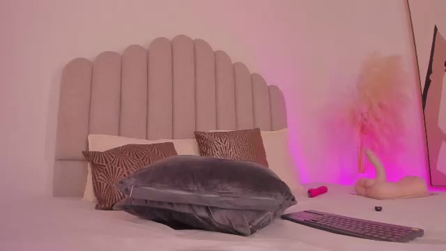 valery_santorini, modelo webcam de Chaturbate: fotos