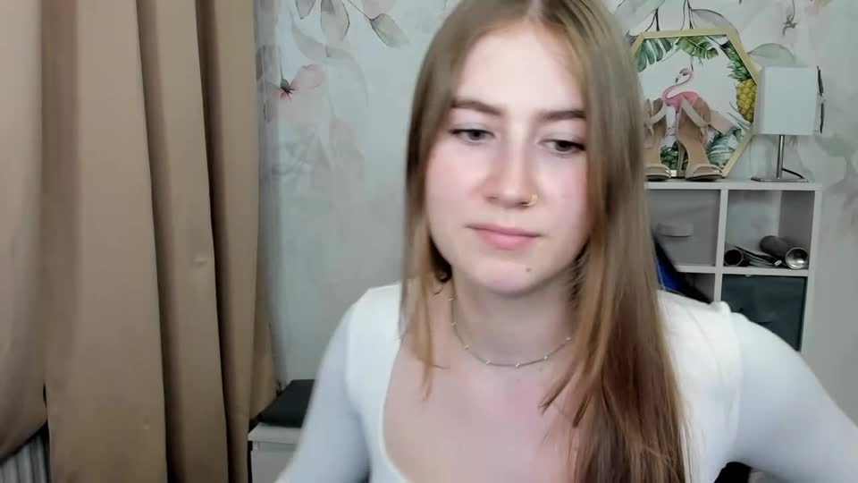 Фото вебкам-модели megancandy на XloveCam