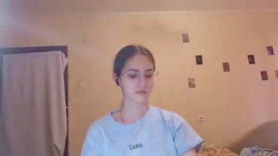 roxanakneisler: عارضة كاميرا ويب على Cam4