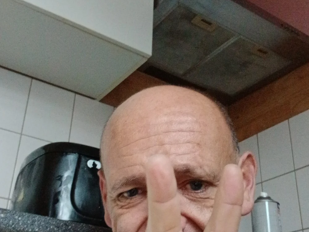 peter40bi — Stripchat ওয়েবক্যাম মডেল: ছবি