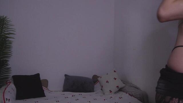 toshia-marcell — Flirt4Free 直播模特：照片与资料