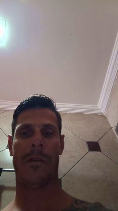 massagista19cm4 na Cam4: fotky a profil