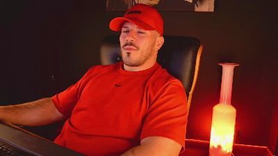 angeloeric na Cam4: fotky a profil