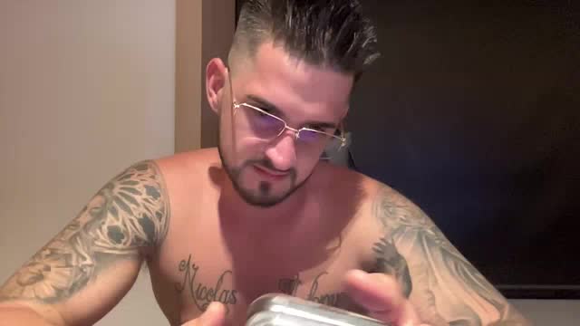 ashtonmuller, webcammodell på XloveCam: bilder