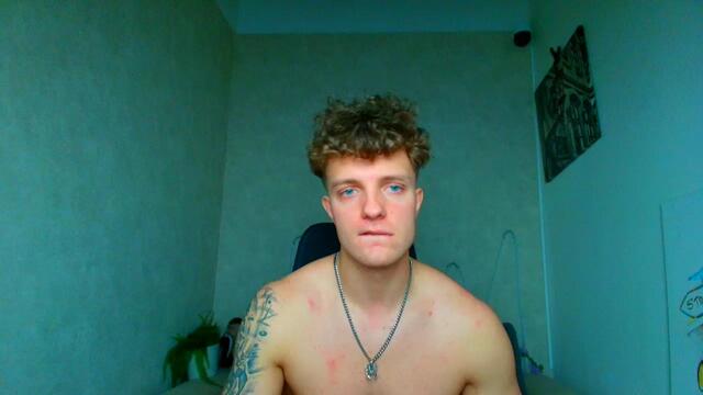 koby-manning, μοντέλο webcam στο Flirt4Free
