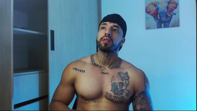 luca-savage, webcammodel på Flirt4Free: fotos