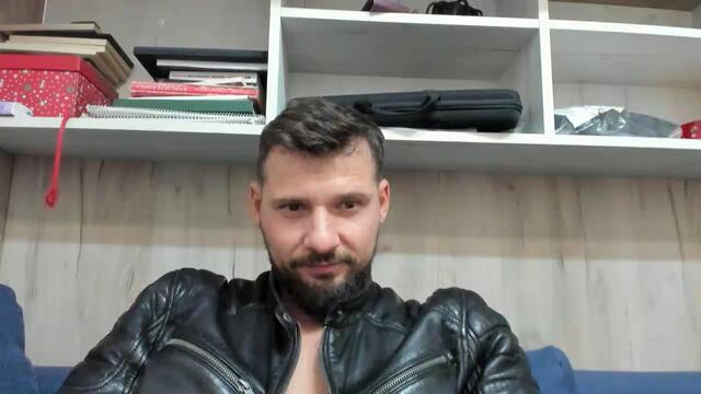 alberto-ignatik, model webcam de Flirt4Free: fotos