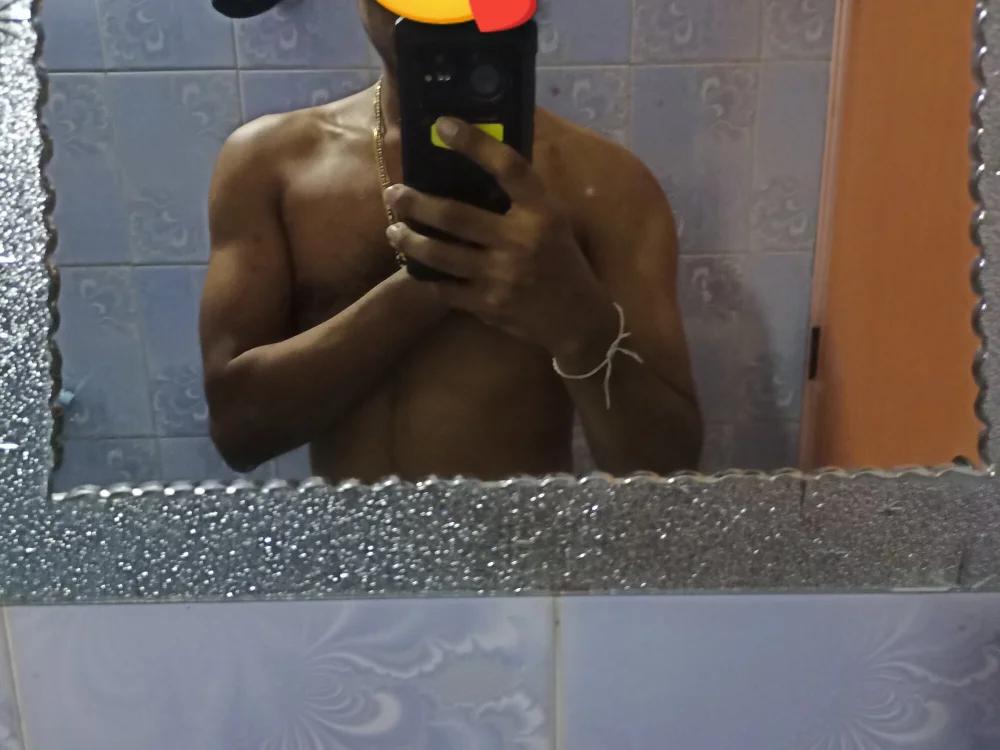 One-Day-Husband (Stripchat): nuotraukos, profilis