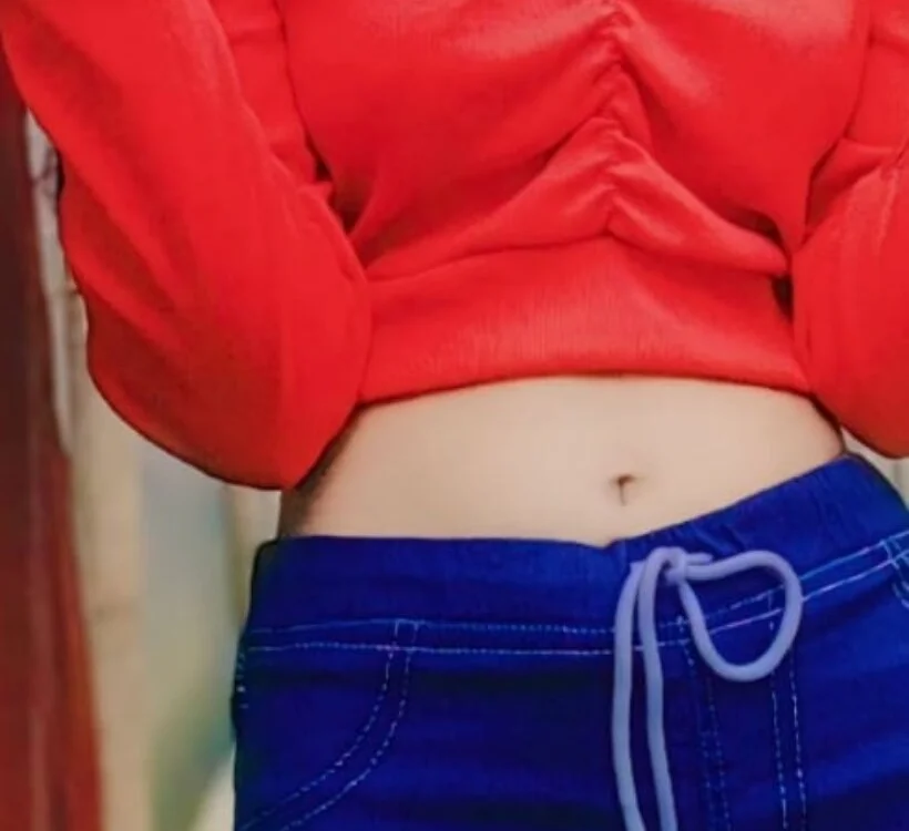 Jasmine18 — Stripchat ওয়েবক্যাম মডেল: ছবি