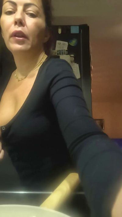 saraah34, webcammodell på Cam4: bilder