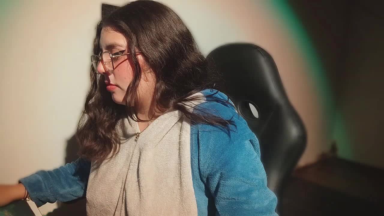 paolalyon — XloveCam वेबकैम मॉडल: फ़ोटो