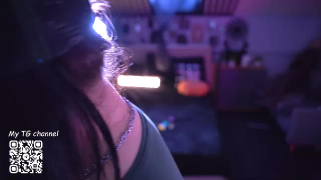vulgarmanners_ në Chaturbate: foto dhe profili