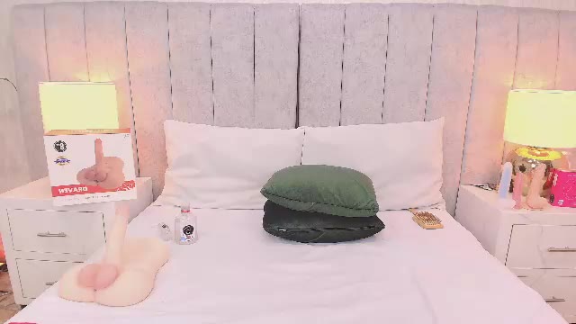 lylith_606 (Chaturbate): fotod ja profiil