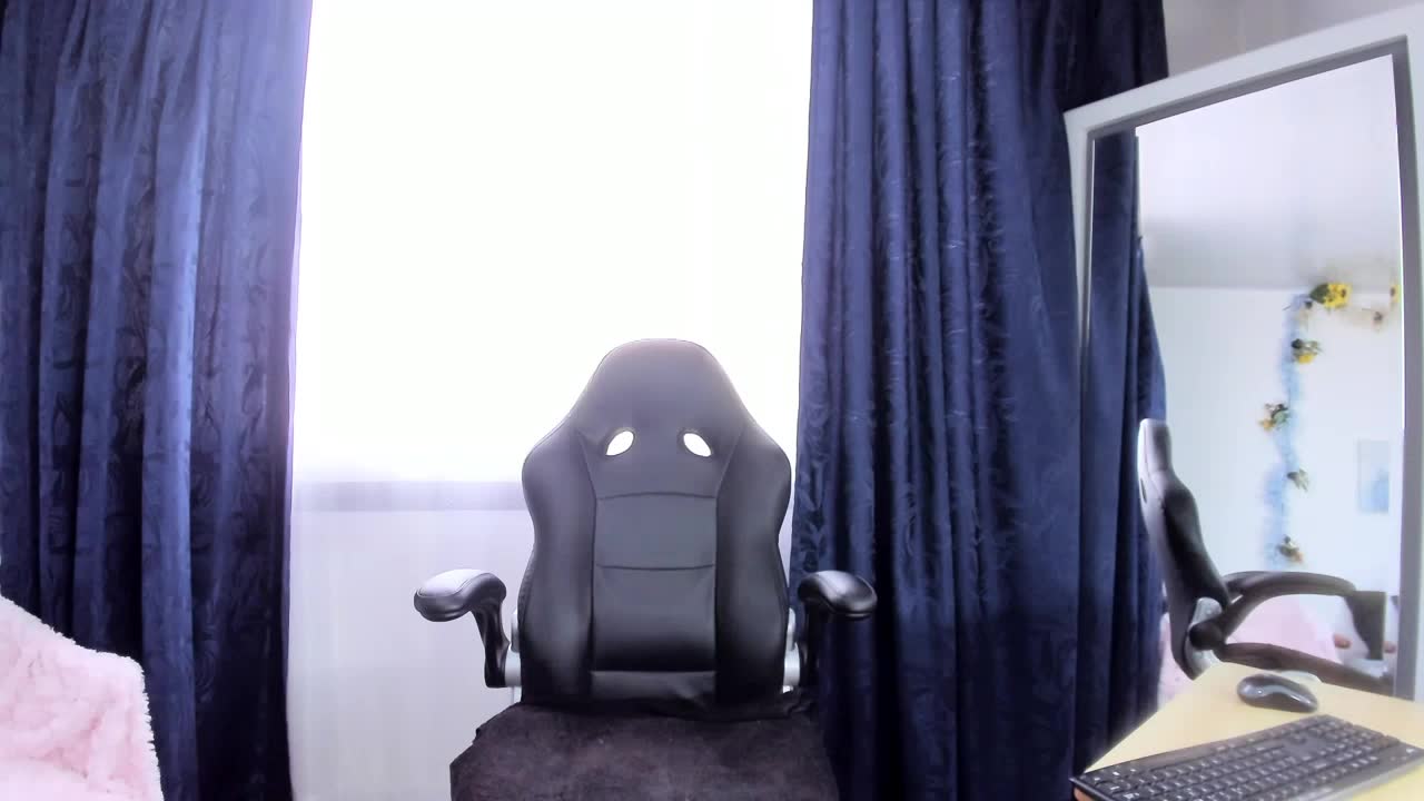 dakotagray, webcam-malli (XloveCam): kuvat
