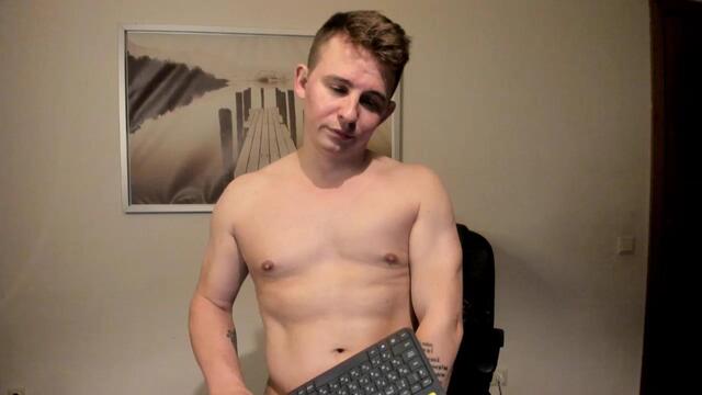 landon-york – Flirt4Free webkamerás modell