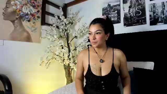 alexa_vegass, webcammodel på Chaturbate: fotos