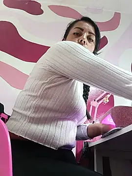 _andrea30 — Stripchat वेबकैम मॉडल: फ़ोटो