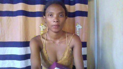 priscassie – уебкам модел в Cam4: снимки